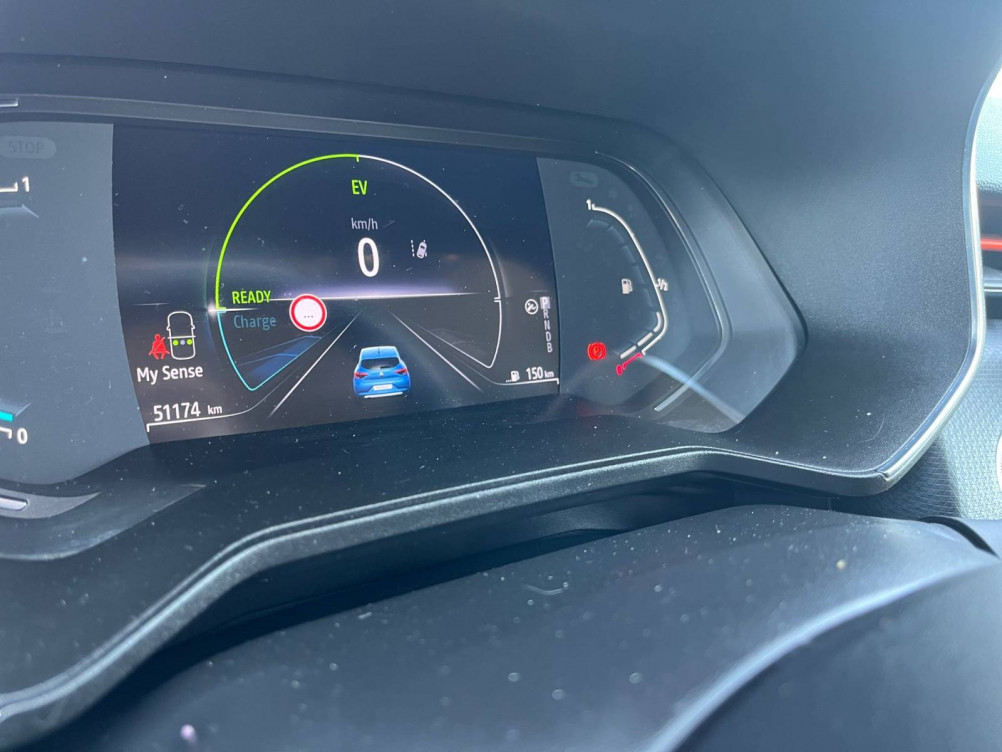 Acheter Renault Clio 5 Clio E-Tech 140 Intens 5p occasion dans les concessions du Groupe Faurie