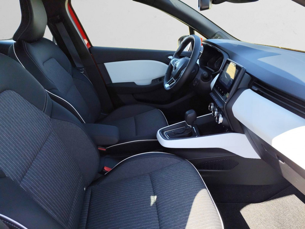 Acheter Renault Clio 5 Clio E-Tech 140 - 21N Intens  5p occasion dans les concessions du Groupe Faurie