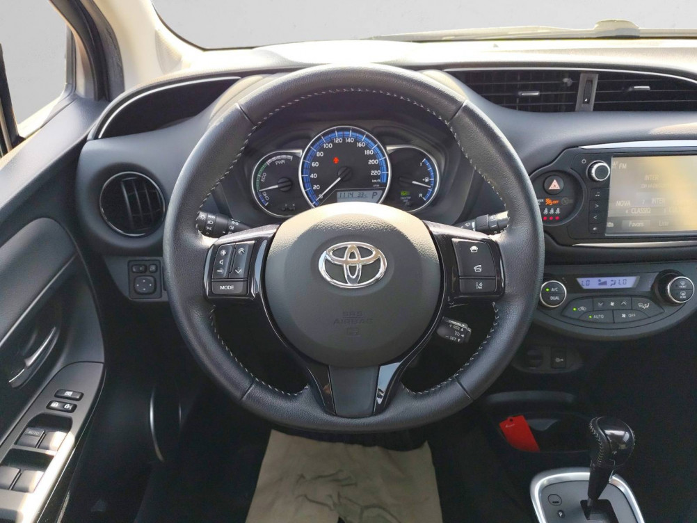 Acheter Toyota Yaris Yaris Hybride 100h Style 5p occasion dans les concessions du Groupe Faurie