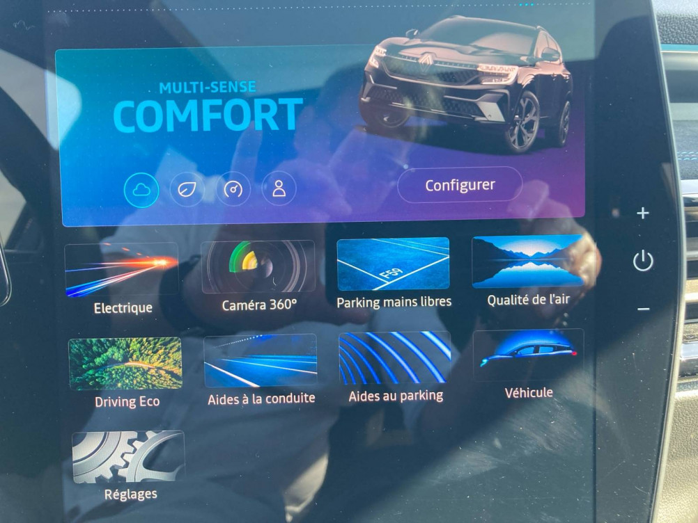 Acheter Renault Austral Austral E-Tech hybrid 200 Techno esprit Alpine 5p occasion dans les concessions du Groupe Faurie