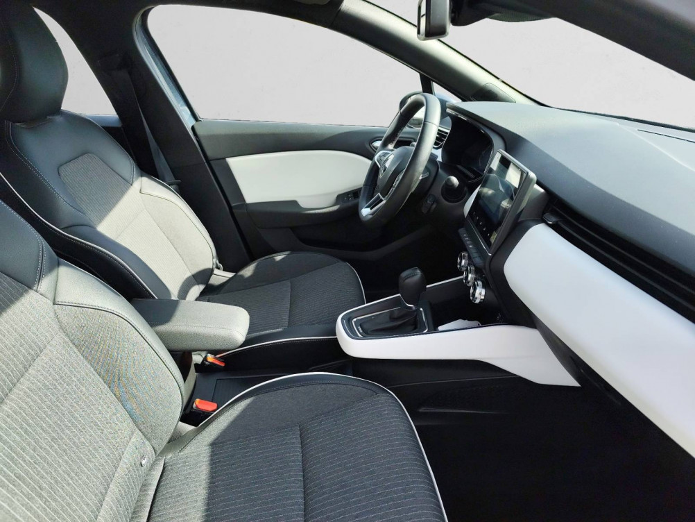 Acheter Renault Clio 5 Clio E-Tech 140 - 21N Intens 5p occasion dans les concessions du Groupe Faurie