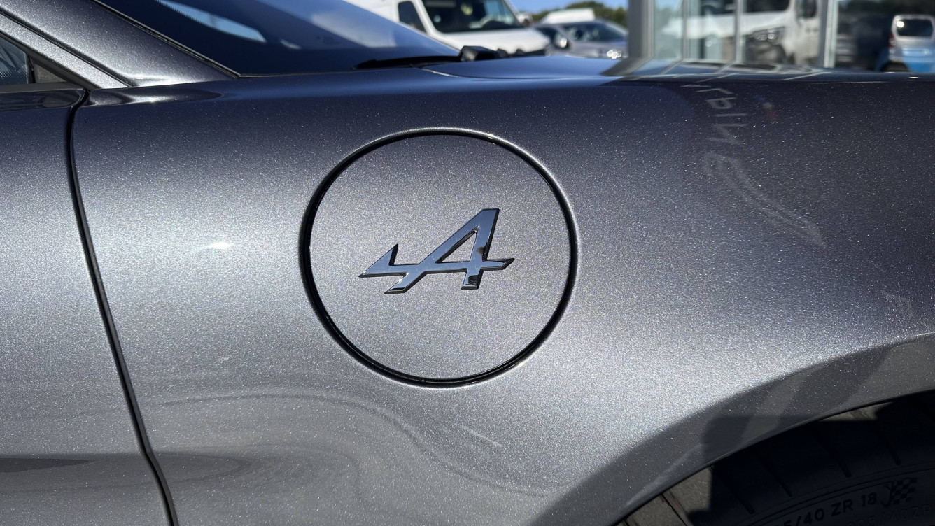Acheter Alpine A110 A110 1.8T 252 ch Légende 2p occasion dans les concessions du Groupe Faurie