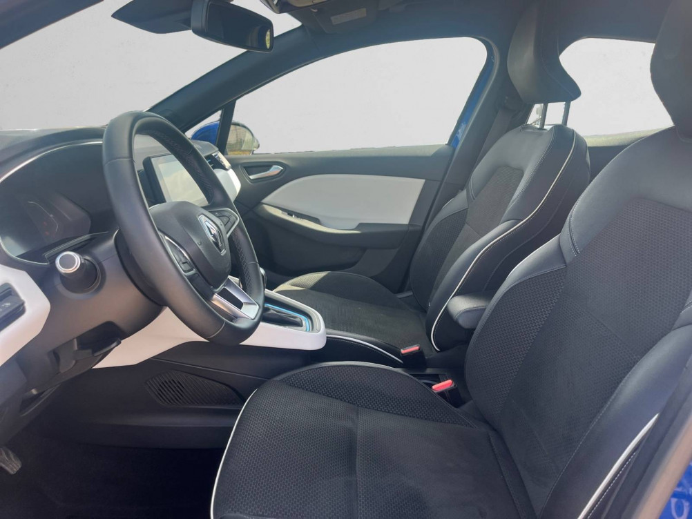 Acheter Renault Clio 5 Clio E-Tech 140 Intens 5p occasion dans les concessions du Groupe Faurie