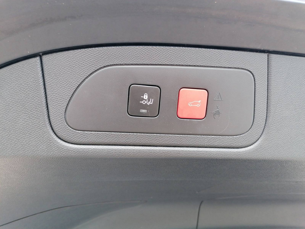 Acheter Ds DS7 DS7 Crossback BlueHDi 180 EAT8 Grand Chic 5p occasion dans les concessions du Groupe Faurie