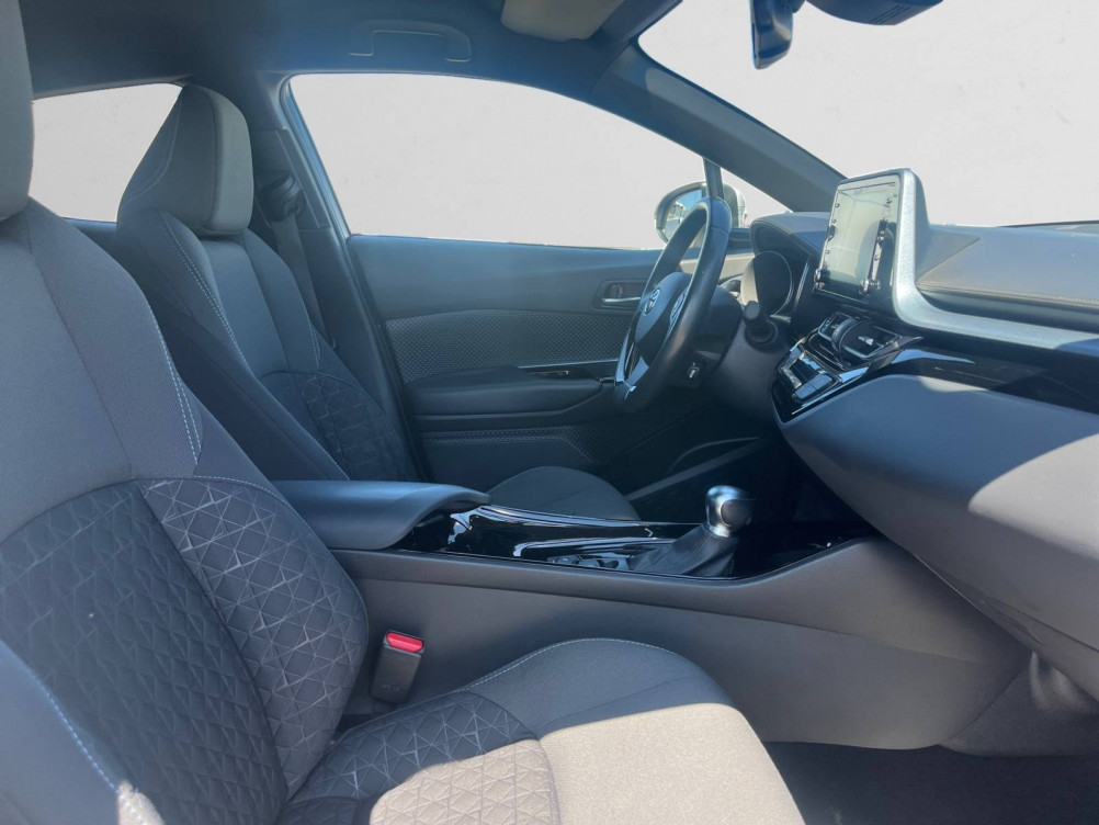 Acheter Toyota C-HR C-HR Hybride 2.0L Graphic 5p occasion dans les concessions du Groupe Faurie