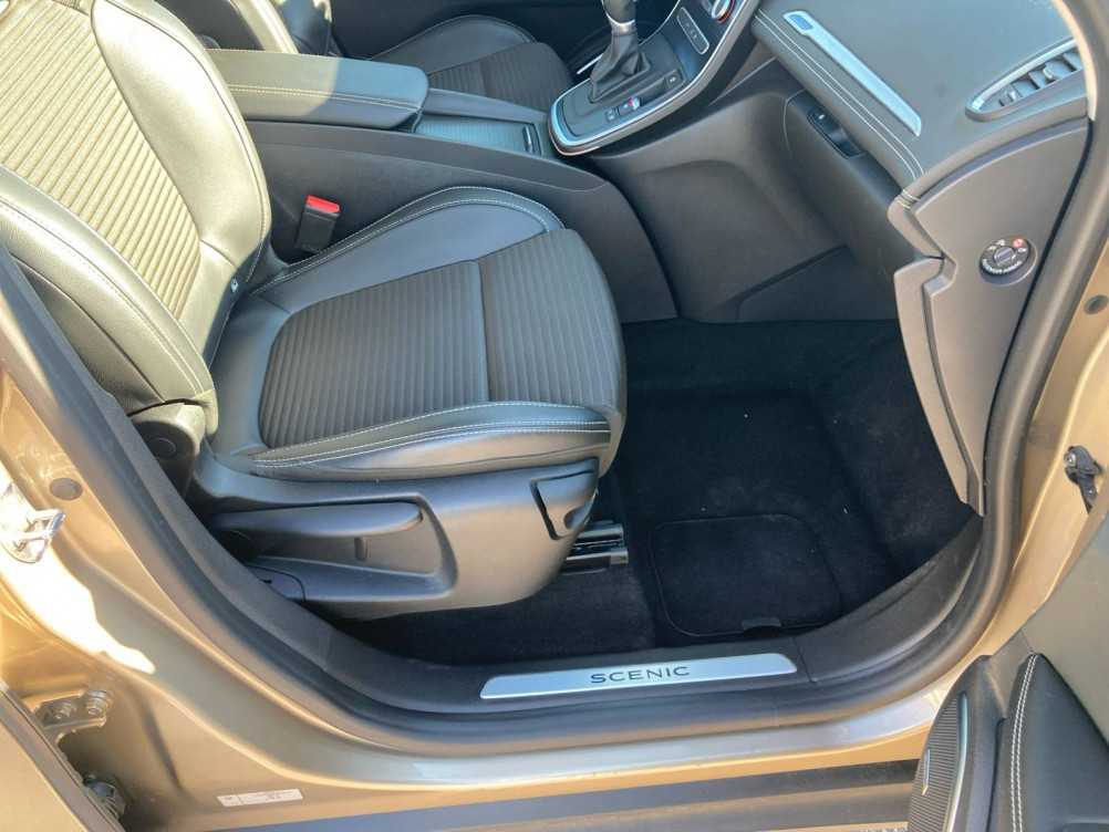 Acheter Renault Grand Scenic 4 Grand Scenic dCi 160 Energy EDC Intens 5p occasion dans les concessions du Groupe Faurie