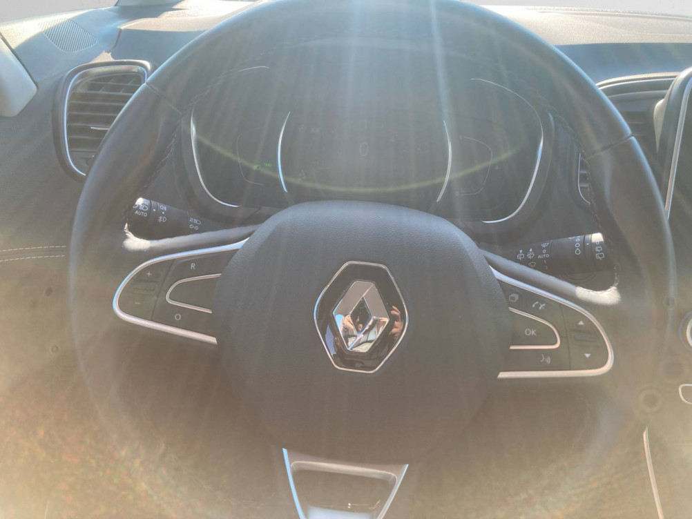 Acheter Renault Grand Scenic 4 Grand Scenic dCi 160 Energy EDC Intens 5p occasion dans les concessions du Groupe Faurie