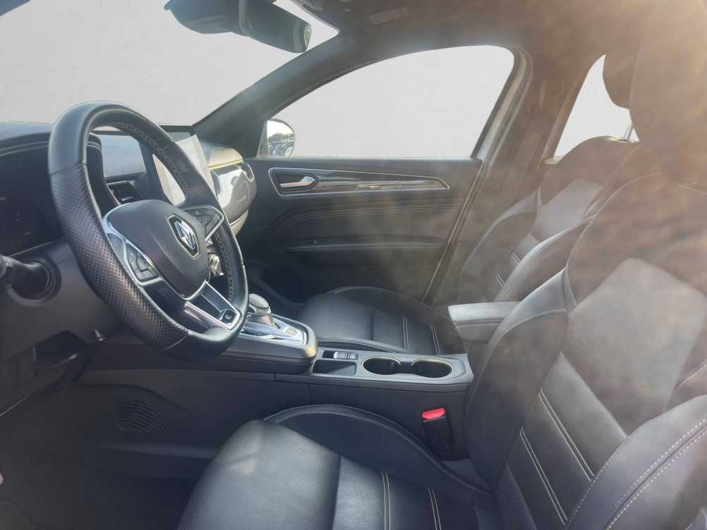 Acheter Renault Arkana Arkana E-Tech hybride 145 - 22 Engineered 5p occasion dans les concessions du Groupe Faurie