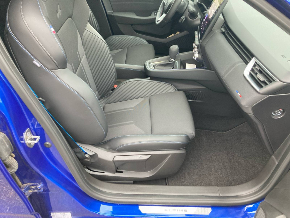 Acheter Renault Clio 5 Clio E-Tech full hybrid 145 Esprit Alpine 5p occasion dans les concessions du Groupe Faurie
