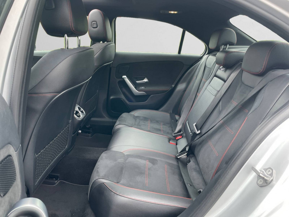 Acheter Mercedes Classe A Classe A 180 d 7G-DCT AMG Line 4p occasion dans les concessions du Groupe Faurie