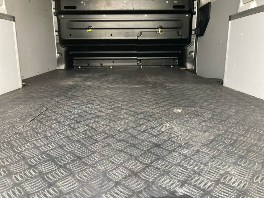 Acheter Peugeot Expert EXPERT FGN TOLE COMPACT 1.5 BLUEHDI 120 S&S BVM6 PREMIUM 4p occasion dans les concessions du Groupe Faurie