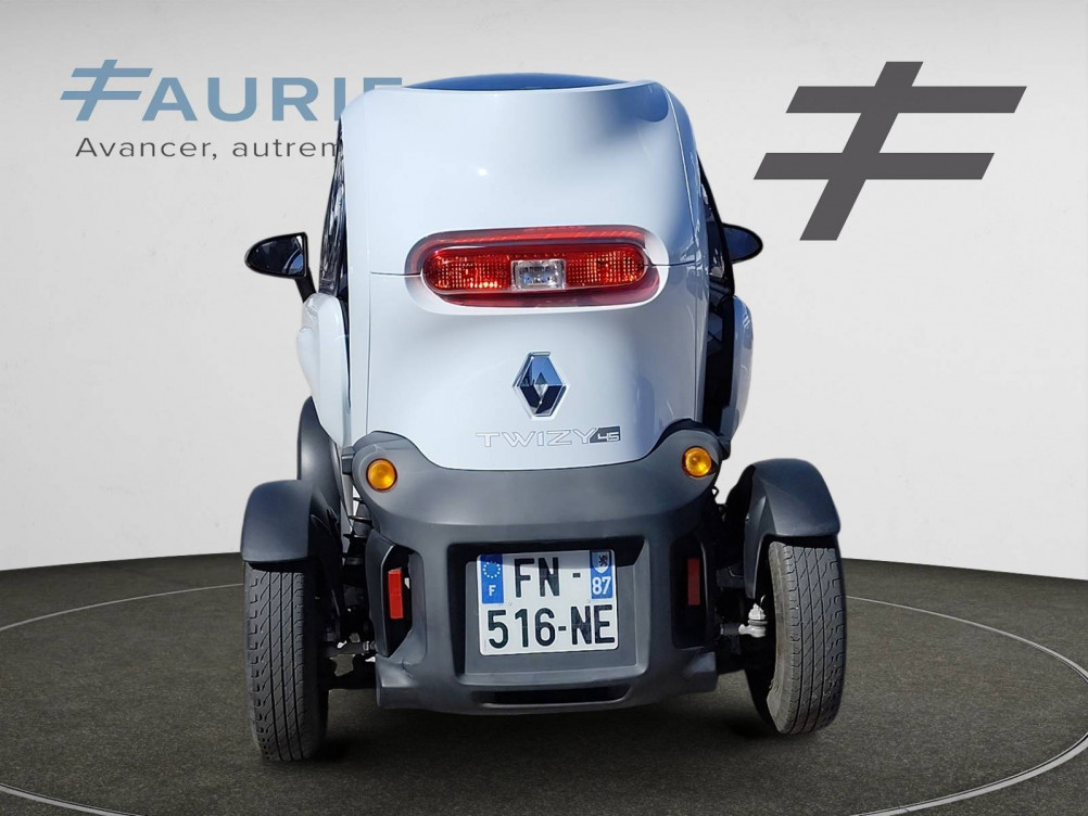 Acheter Renault Twizy Twizy Intens Blanc 45 Achat Intégral 2p occasion dans les concessions du Groupe Faurie