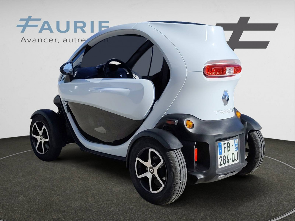 Acheter Renault Twizy Twizy Intens Blanc 45 Achat Intégral 2p occasion dans les concessions du Groupe Faurie
