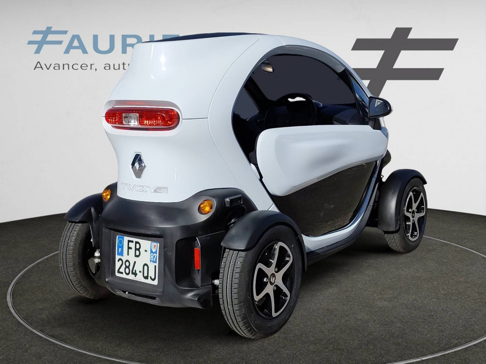Acheter Renault Twizy Twizy Intens Blanc 45 Achat Intégral 2p occasion dans les concessions du Groupe Faurie
