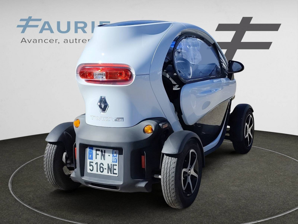 Acheter Renault Twizy Twizy Intens Blanc 45 Achat Intégral 2p occasion dans les concessions du Groupe Faurie