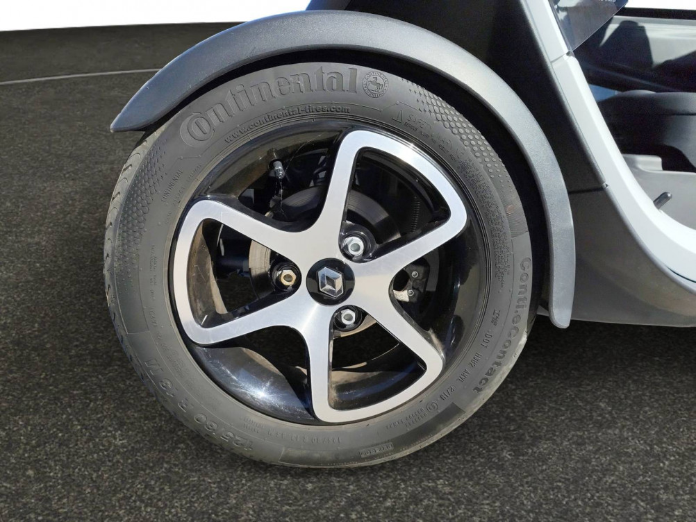 Acheter Renault Twizy Twizy Intens Blanc 45 Achat Intégral 2p occasion dans les concessions du Groupe Faurie