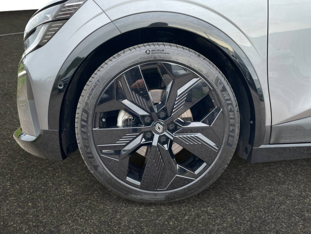Acheter Renault Megane E-Tech Megane E-Tech EV60 220 ch optimum charge Techno 5p occasion dans les concessions du Groupe Faurie