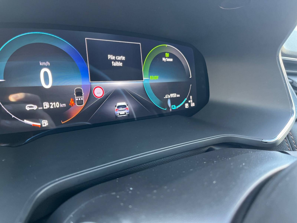 Acheter Renault Captur 2 Captur E-Tech full hybrid 145 Iconic 5p occasion dans les concessions du Groupe Faurie