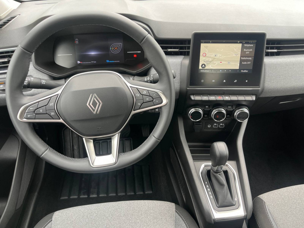 Acheter Renault Clio 5 Clio E-Tech full hybrid 145 ch GSR2 Evolution 5p occasion dans les concessions du Groupe Faurie