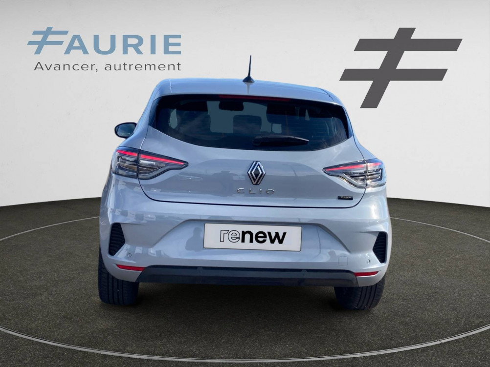 Acheter Renault Clio 5 Clio E-Tech full hybrid 145 ch GSR2 Evolution 5p occasion dans les concessions du Groupe Faurie