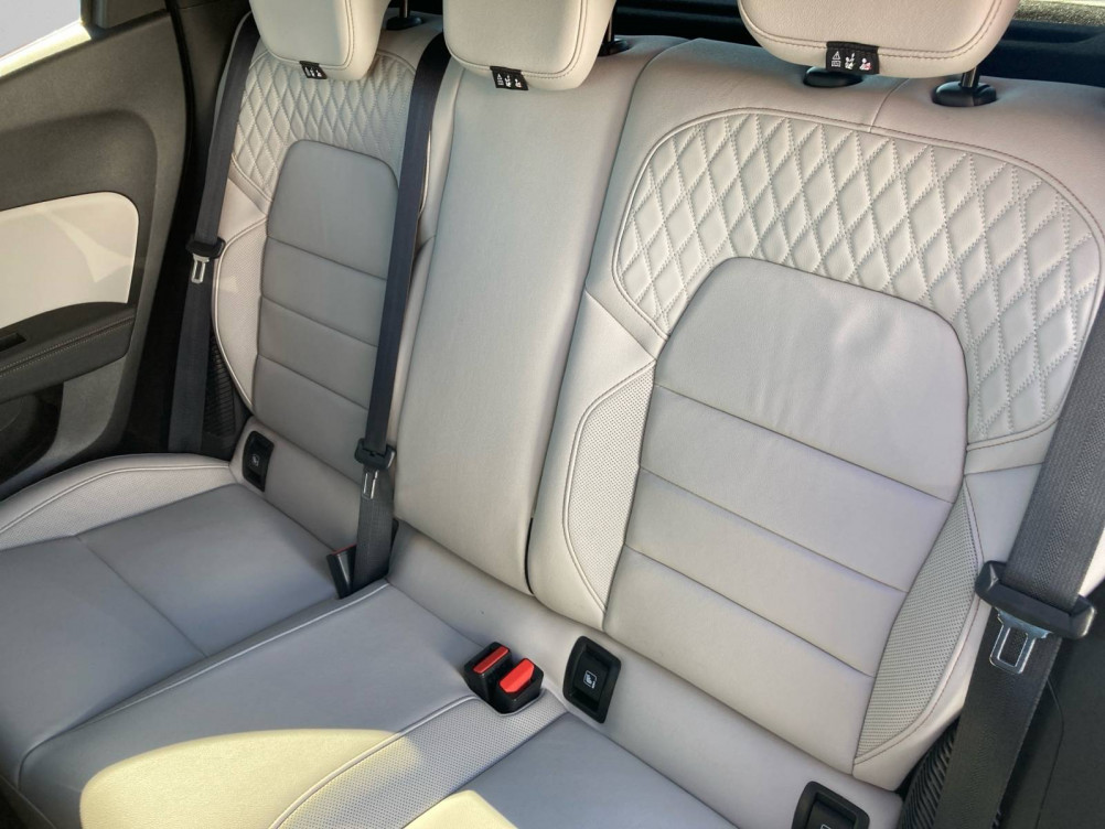 Acheter Renault Clio 5 Clio E-Tech 140 - 21N Initiale Paris 5p occasion dans les concessions du Groupe Faurie