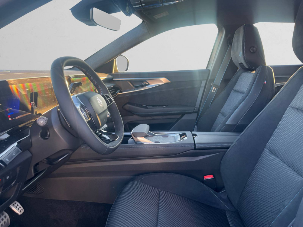 Acheter Renault Espace 6 Espace E-Tech full hybrid 200 GSR2 esprit Alpine 5p occasion dans les concessions du Groupe Faurie