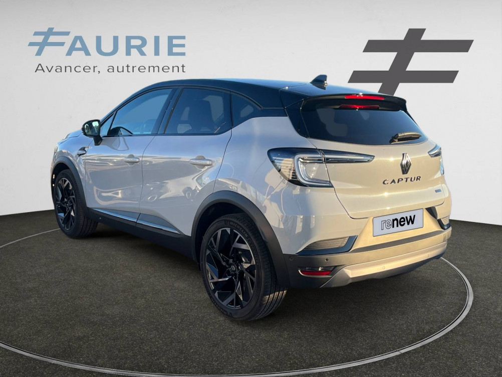 Acheter Renault Captur 2 Captur E-Tech full hybrid 145 ch esprit Alpine 5p occasion dans les concessions du Groupe Faurie