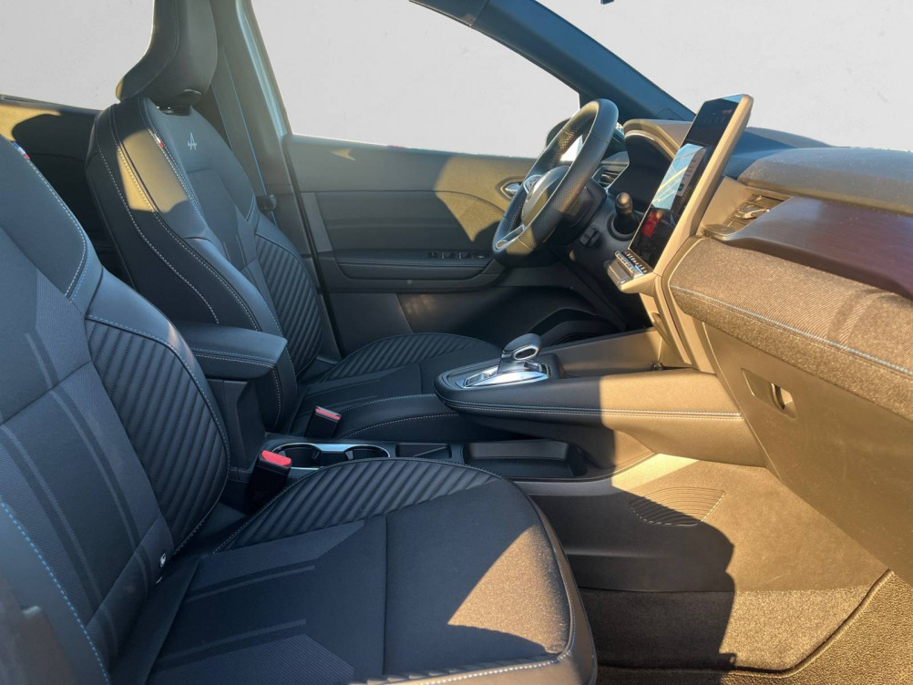 Acheter Renault Captur 2 Captur E-Tech full hybrid 145 ch esprit Alpine 5p occasion dans les concessions du Groupe Faurie