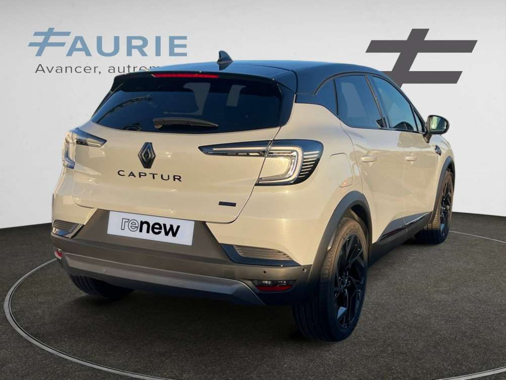 Acheter Renault Captur 2 Captur E-Tech full hybrid 145 ch esprit Alpine 5p occasion dans les concessions du Groupe Faurie
