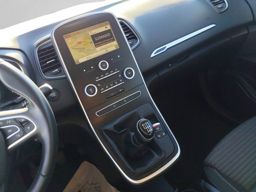 Acheter Renault Grand Scenic 4 Grand Scénic dCi 130 Energy Business 7 pl 5p occasion dans les concessions du Groupe Faurie