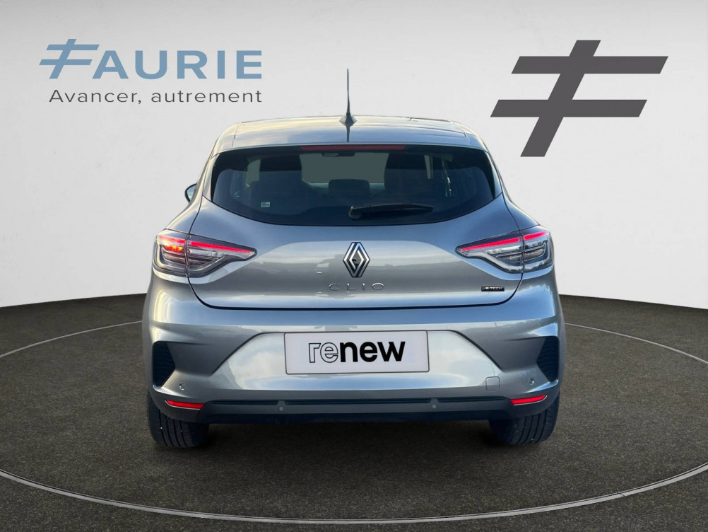 Acheter Renault Clio 5 Clio E-Tech full hybrid 145 ch GSR2 Evolution 5p occasion dans les concessions du Groupe Faurie