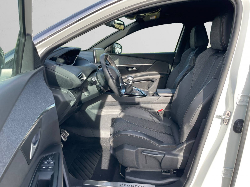 Acheter Peugeot 3008 3008 1.2 Puretech 130ch S&S BVM6 GT Line 5p occasion dans les concessions du Groupe Faurie