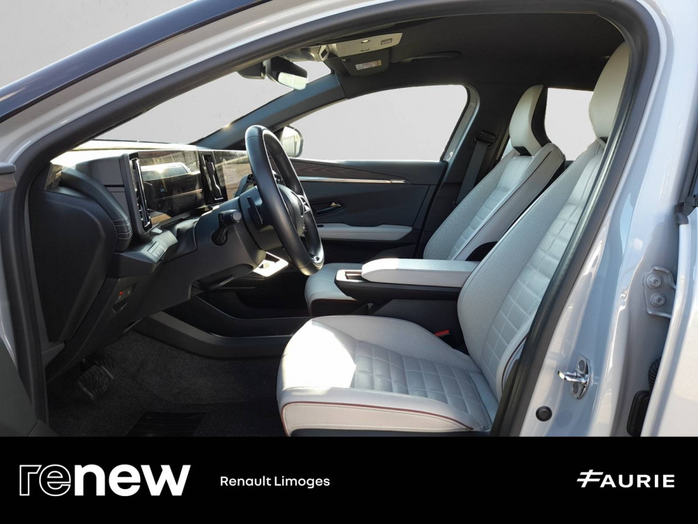 Acheter Renault Megane E-Tech Megane E-Tech EV60 220 ch super charge Iconic 5p occasion dans les concessions du Groupe Faurie