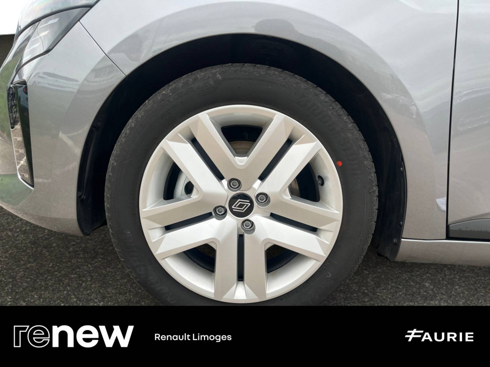 Acheter Renault Clio 5 Clio E-Tech full hybrid 145 ch GSR2 Evolution 5p occasion dans les concessions du Groupe Faurie