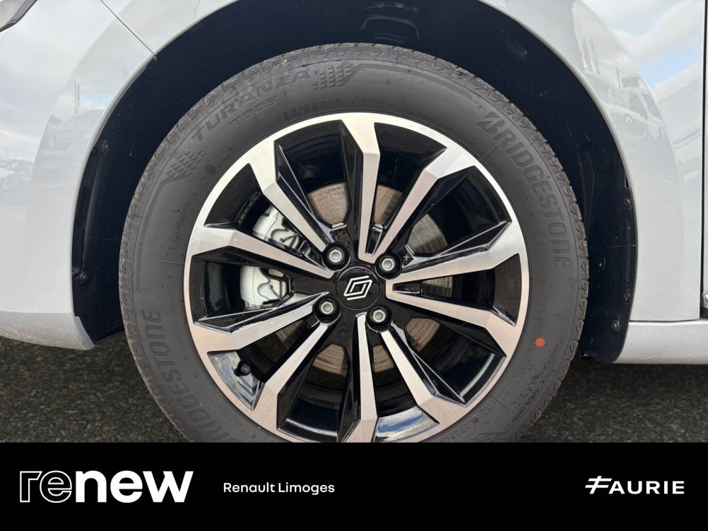 Acheter Renault Clio 5 Clio E-Tech full hybrid 145 ch GSR2 Techno 5p occasion dans les concessions du Groupe Faurie