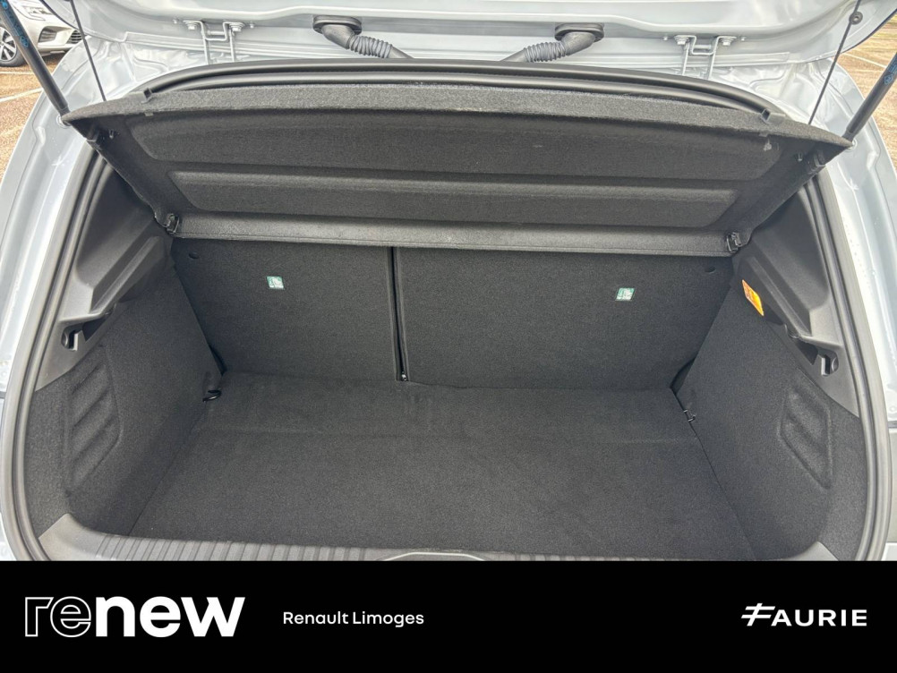 Acheter Renault Clio 5 Clio E-Tech full hybrid 145 ch GSR2 Techno 5p occasion dans les concessions du Groupe Faurie
