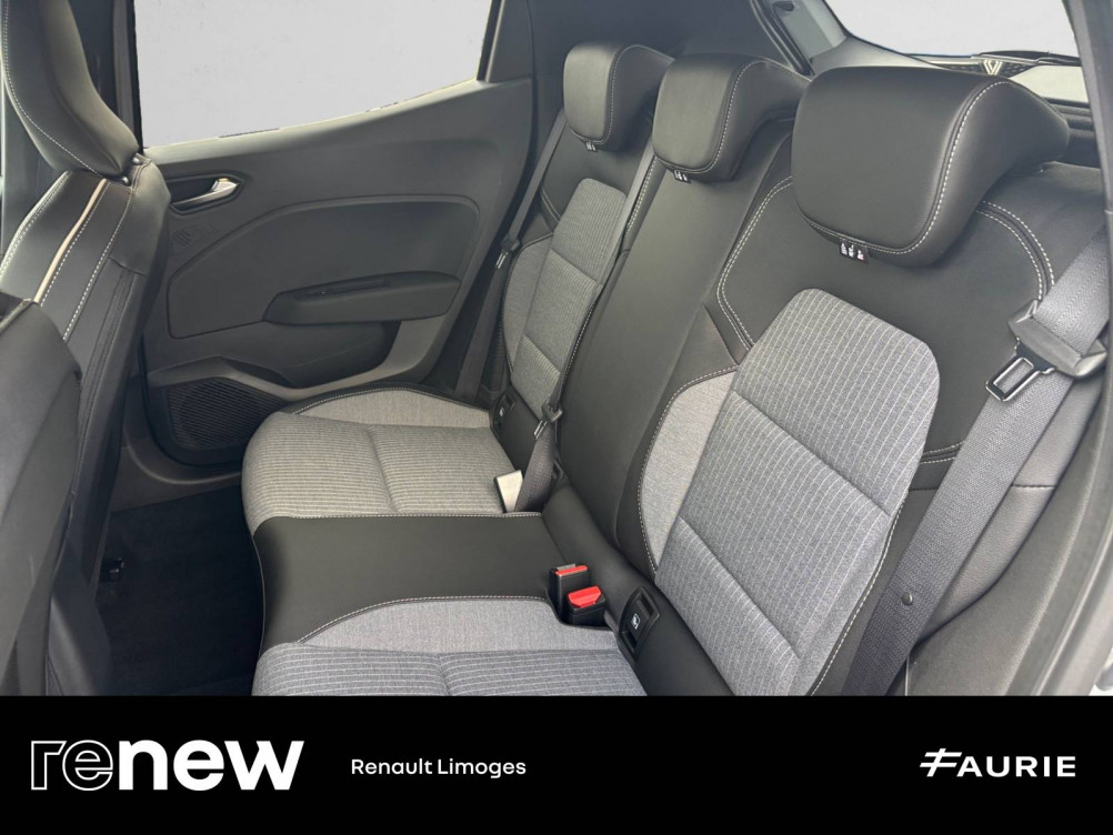 Acheter Renault Clio 5 Clio E-Tech full hybrid 145 ch GSR2 Techno 5p occasion dans les concessions du Groupe Faurie