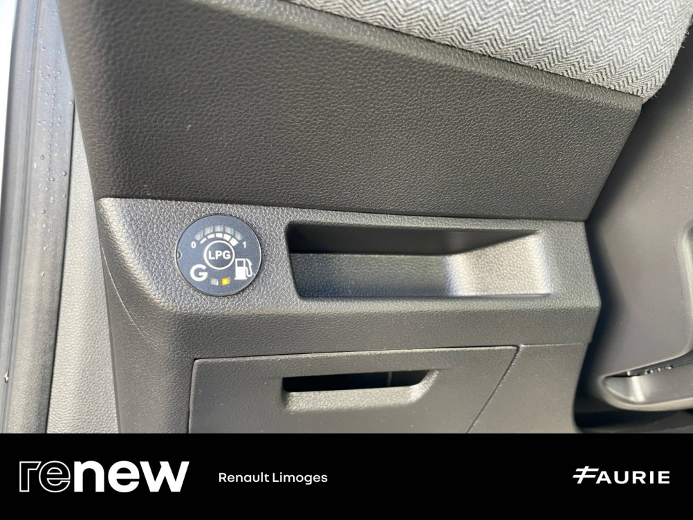 Acheter Renault Clio 5 Clio Eco-G 100 ch GSR2 Techno 5p occasion dans les concessions du Groupe Faurie