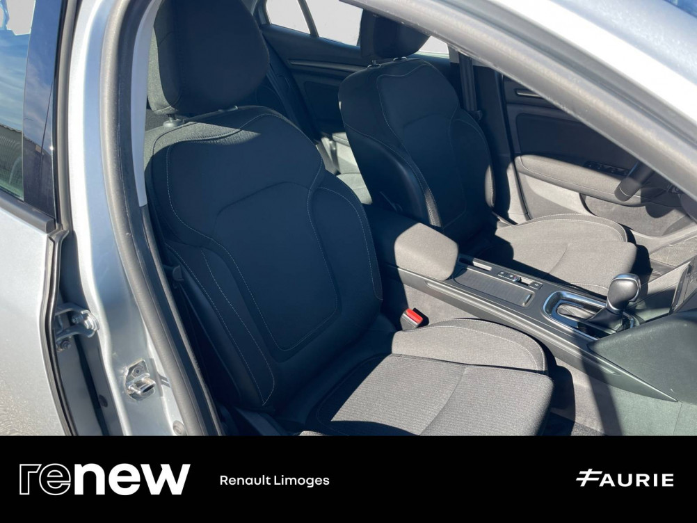 Acheter Renault Megane 4 Mégane IV Berline E-TECH Plug-In Hybride 160 - 21N Business 5p occasion dans les concessions du Groupe Faurie