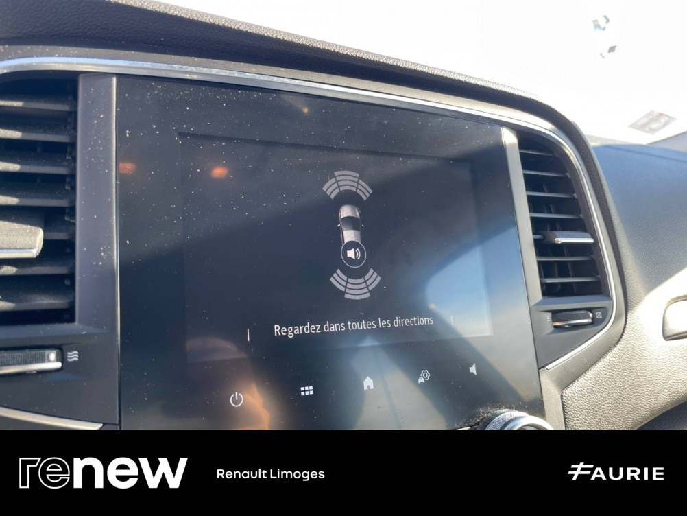 Acheter Renault Megane 4 Mégane IV Berline E-TECH Plug-In Hybride 160 - 21N Business 5p occasion dans les concessions du Groupe Faurie