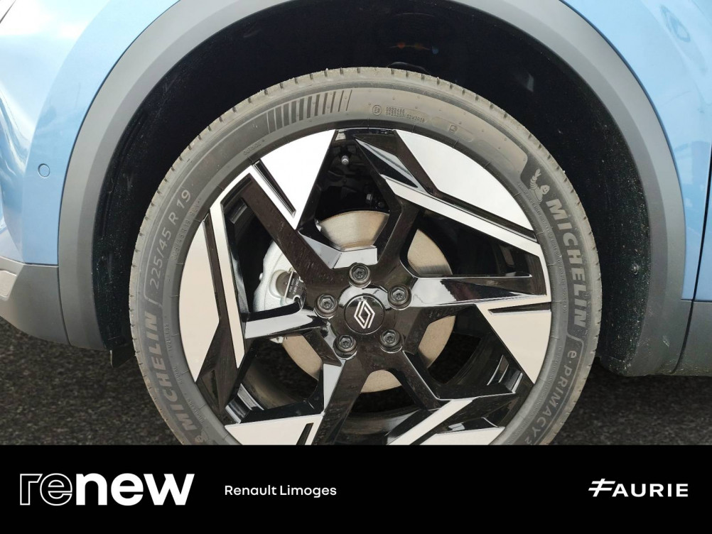 Acheter Renault Symbioz Symbioz E-Tech full hybrid 145 Iconic 5p occasion dans les concessions du Groupe Faurie