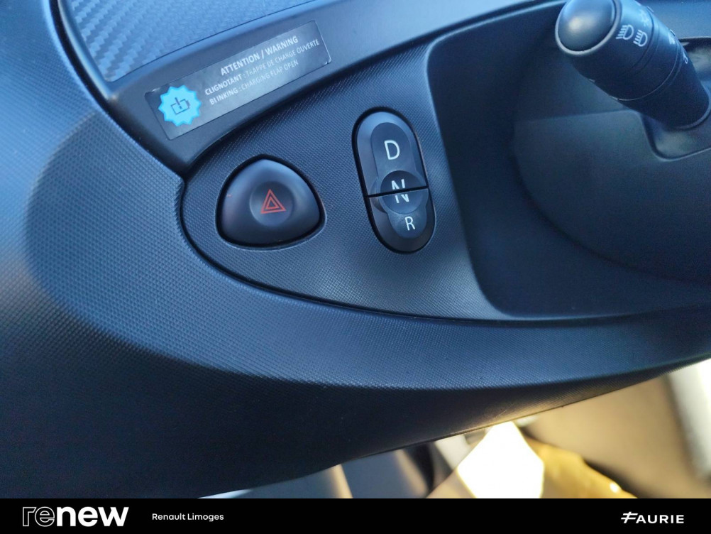 Acheter Renault Twizy Twizy Intens Blanc 45 Achat Intégral 2p occasion dans les concessions du Groupe Faurie