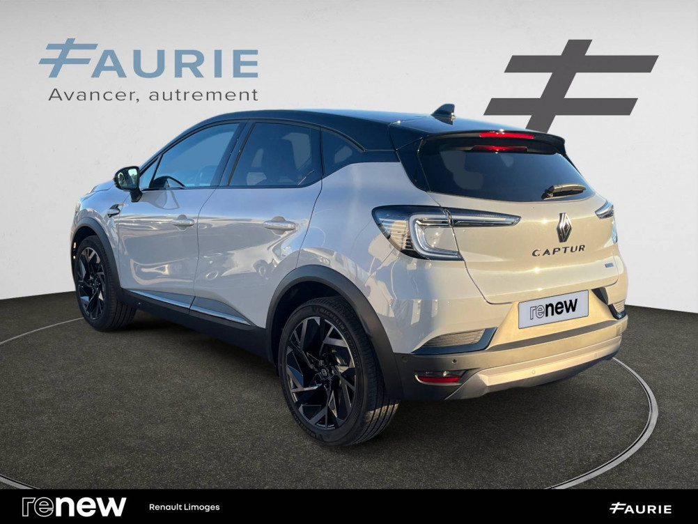 Acheter Renault Captur 2 Captur E-Tech full hybrid 145 ch esprit Alpine 5p occasion dans les concessions du Groupe Faurie