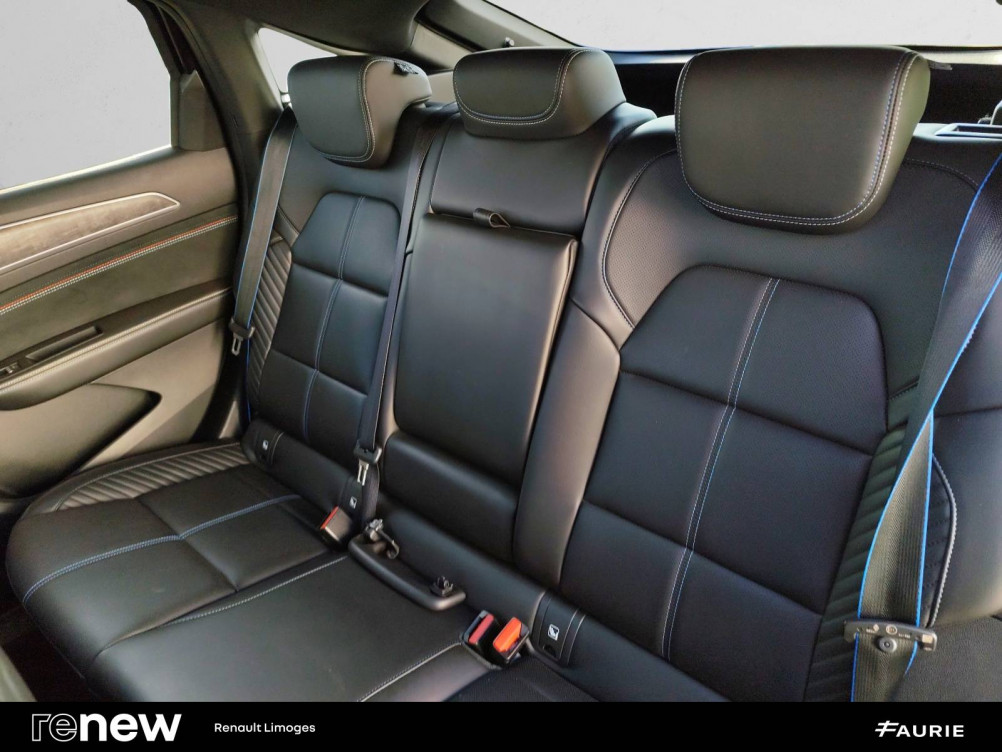 Acheter Renault Arkana Arkana E-Tech 145 - 23 esprit Alpine 5p occasion dans les concessions du Groupe Faurie