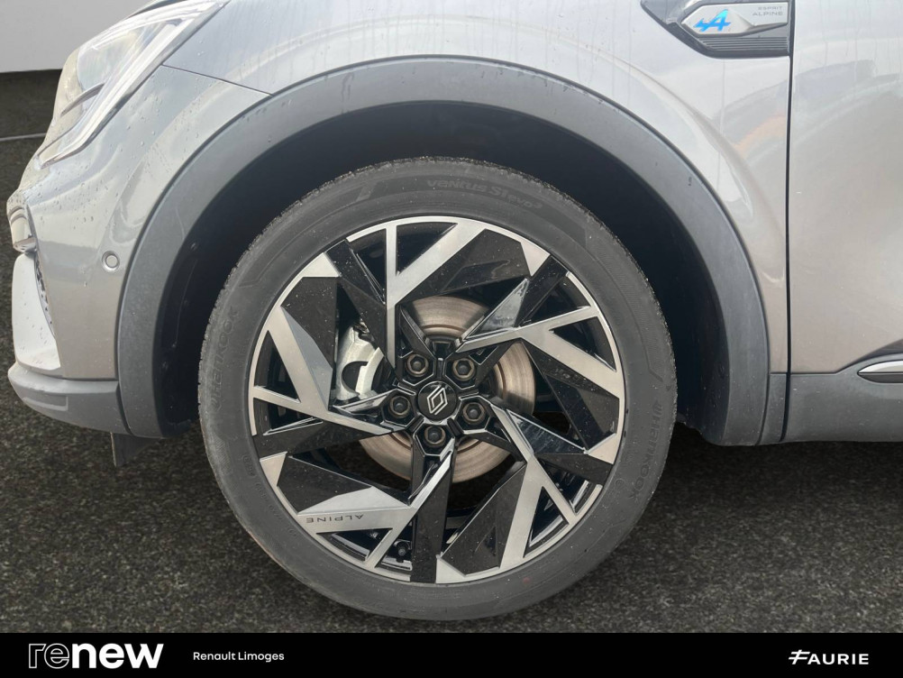 Acheter Renault Arkana Arkana E-Tech 145 - 23 esprit Alpine 5p occasion dans les concessions du Groupe Faurie