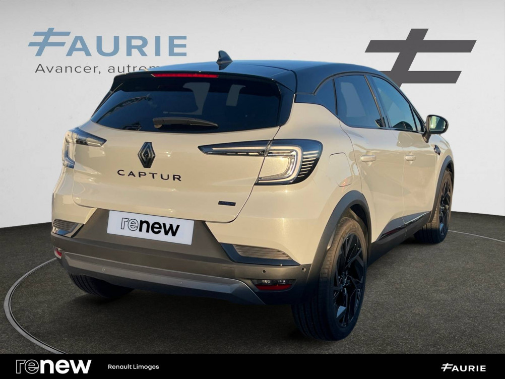 Acheter Renault Captur 2 Captur E-Tech full hybrid 145 ch esprit Alpine 5p occasion dans les concessions du Groupe Faurie