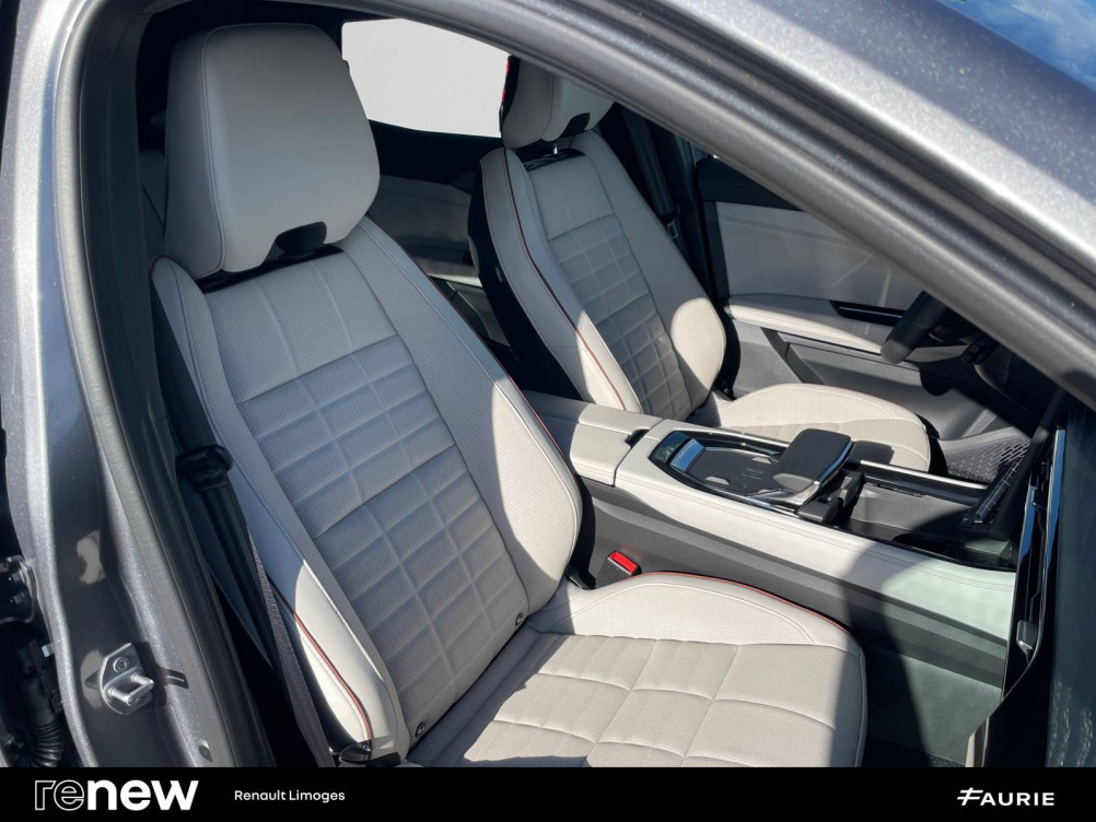 Acheter Renault Espace 6 Espace E-Tech full hybrid 200 GSR2 Iconic 5p occasion dans les concessions du Groupe Faurie