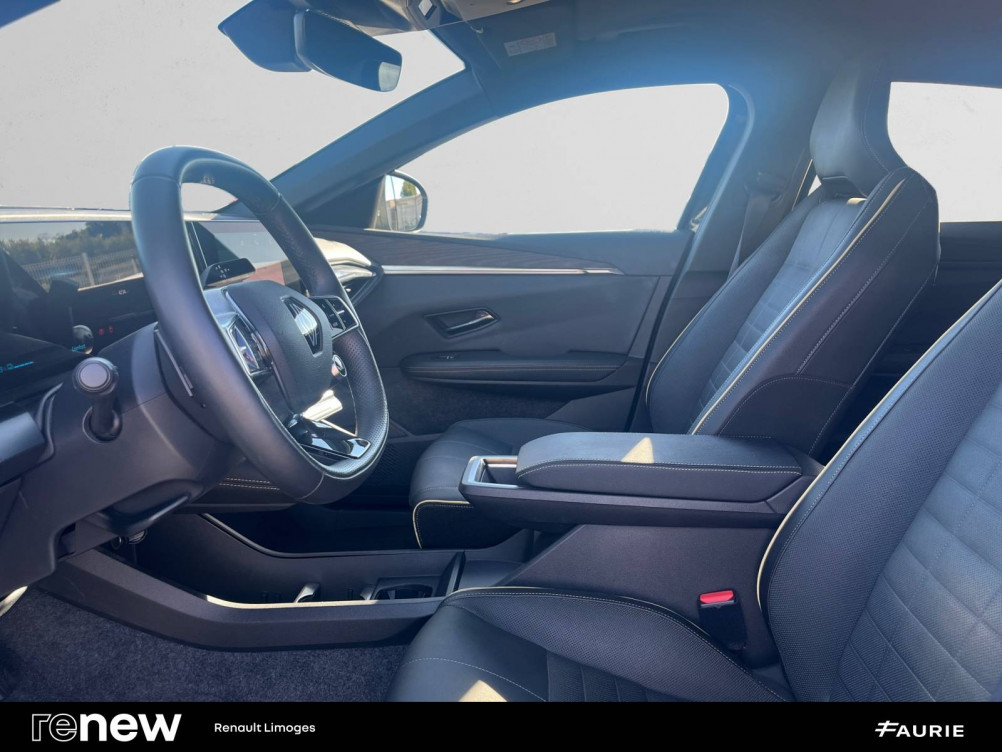 Acheter Renault Megane E-Tech Megane E-Tech EV60 220 ch super charge Iconic 5p occasion dans les concessions du Groupe Faurie
