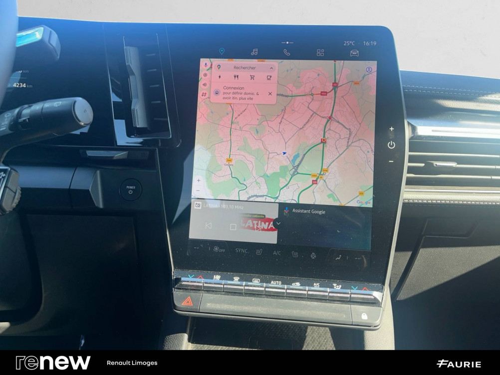 Acheter Renault Megane E-Tech Megane E-Tech EV60 220 ch super charge Iconic 5p occasion dans les concessions du Groupe Faurie