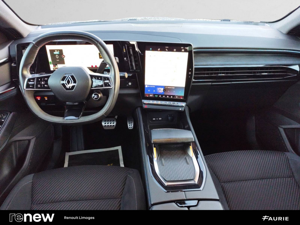 Acheter Renault Austral Austral E-Tech hybrid 200 Iconic esprit Alpine 5p occasion dans les concessions du Groupe Faurie
